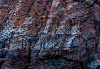 Structure of the mountain in the Zion