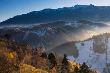 Fototapeta premium Sunrise in the mountains