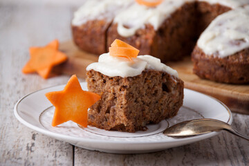Carrot cake with creamy icing