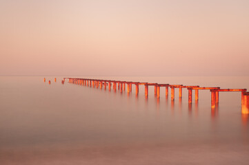 Obraz premium sunset on the pier