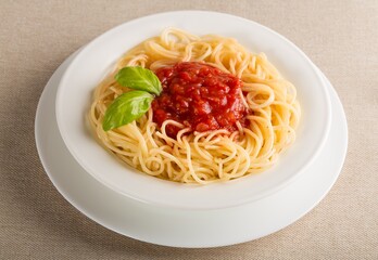 Spaghetti with Tomato Sauce