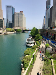 chicago riverwalk