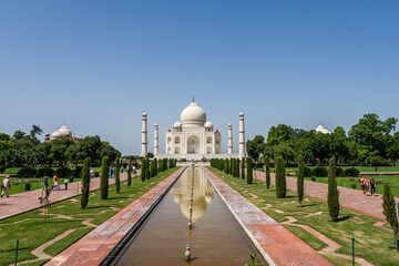 The Taj Mahal (Crown of the Palace), is an ivory-white marble mausoleum on the southern bank of the river Yamuna in the Indian city of Agra. A 500 year old architectural marvel.