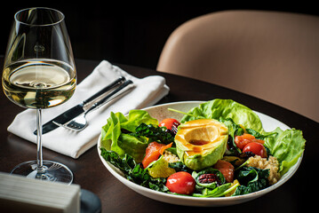 salad with avocado and quinoa