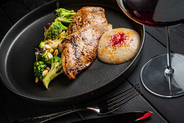 chicken fillet with broccoli and sauce
