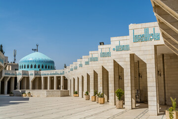 Architectural details of colums inside of King Abdullah I Mosque in Amman, Jordan, built in 1989 by late King Hussein in honor of his father