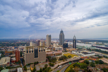 Fototapeta na wymiar view of downtown city