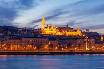 Fototapeta na wymiar Budapest Hungary and the Dabune River in blue hour