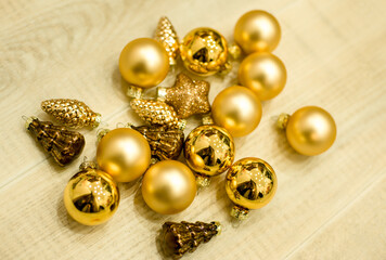 golden christmas balls