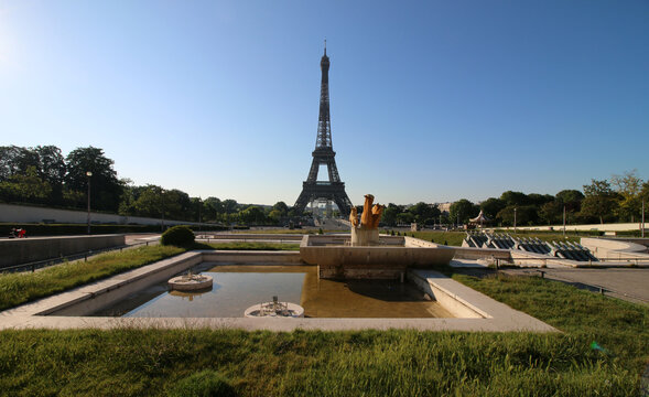 Paris - Place du Trocad&eacute;ro