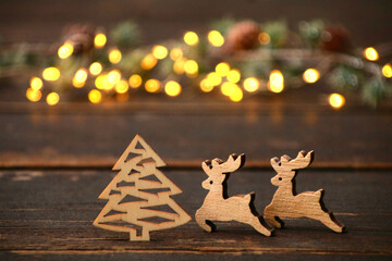 weihnachtsdeko aus holzfiguren laubsägenarbeit