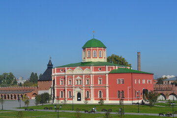 Fototapeta na wymiar Russia, Tula, 20.05.2015,Tula city, Kremlin, beautiful historical landmark and architecture of the city
