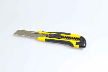 Cutter giallo