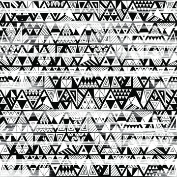 black and white tribal vector seamless old threadbare pattern. aztec abstract geometric art print grunge. Ethnic vector background. Wallpaper, cloth design, fabric, tissue, cover, cotton, textile 