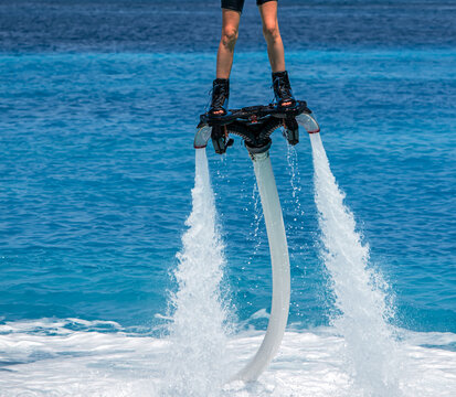 File:Water jet pack.jpg - Wikimedia Commons