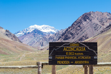 Fototapeta na wymiar cerro aconcagua argentine