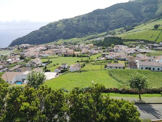 Fototapeta na wymiar Landschaft auf São Miguel, Azoren, Portugal - 2020