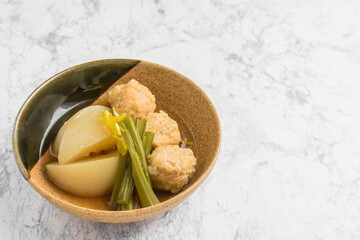 蕪と鶏団子の煮物