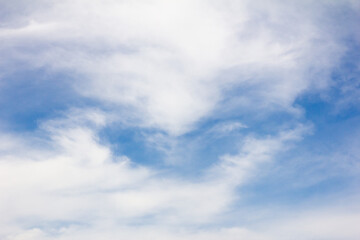 Obraz premium Clear blue sky with white cloud background