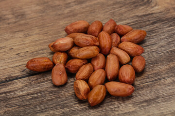 Raw peanut heap - for roast