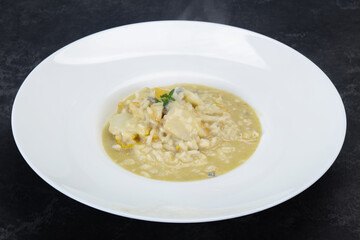 Risotto with pear and cheese