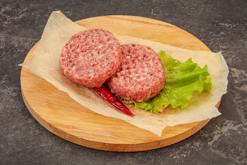 Raw beef cutlet for burger