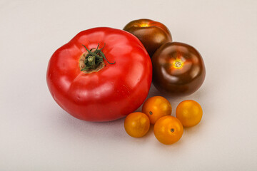 Tomato mix - red, yellow and cumato