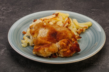 Pork schnitzel with roasted potato