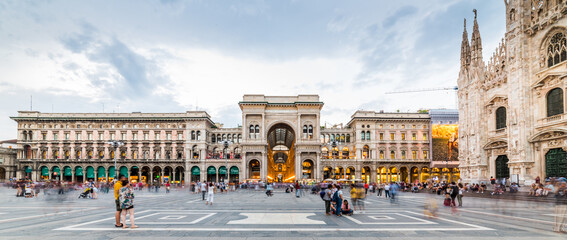 Duomo Square. Duomo di Milano Cathedral and Galleria Vittorio Emanuele II of panoramic view in Duomo Square. Milano, Italy. - obrazy, fototapety, plakaty