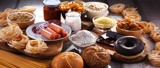 Composition with variety of food products containing gluten