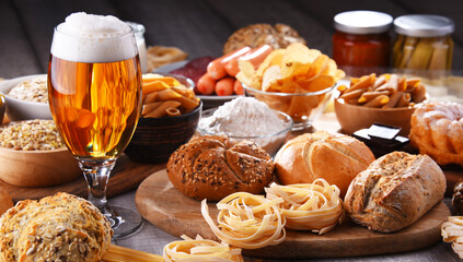 Composition with variety of food products containing gluten