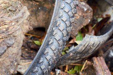 Fototapeta na wymiar Photo of old cracked bicycle tire