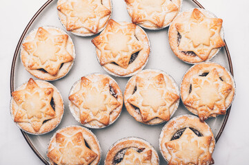 c from all butter shortcrust pastry filled with cranberries, sultanas, currants, raisins, along with festive spices, clementine juice, dash of brandy and cognac