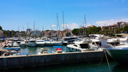 Obraz premium Boats and yachts docked at Porto Cristo harbour, Mallorca, Spain