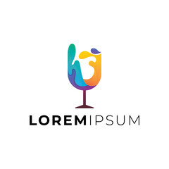 Fototapeta premium glass of wine logo design