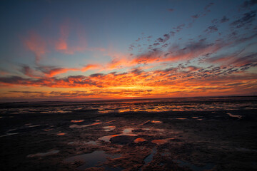 Sonnenuntergang am Wattenmeer