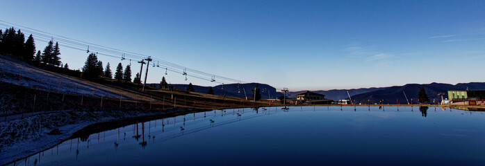 Remontées mécaniques à l'arrêt suite à l'épisode du COVID sur les pistes de Villard De Lans Corrençon