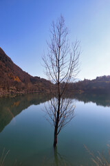 LAGO DI TENNO IN TRENTINO