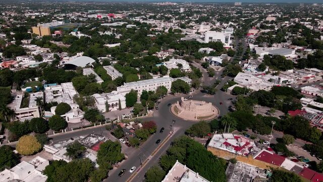 The very special Monumento a la Patria in merida yucatan