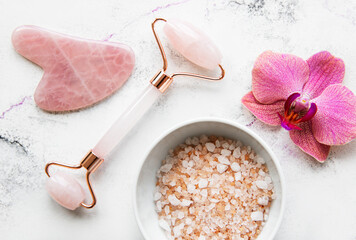 Face jade roller and sea salt