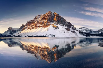 Fotobehang Bow Lake, Alberta © brandon