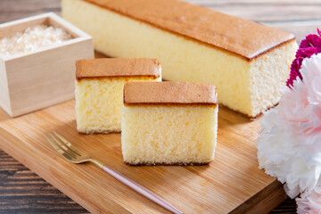 Honey Sponge Cake,  japanese sweets, castella cake,  (Japanese sponge cake)