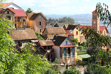 Fototapeta na wymiar Antananarivo, view of the hill with colorful houses of this capital of Madagascar.