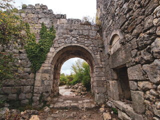Mangup (Mangup Kale), Crimea