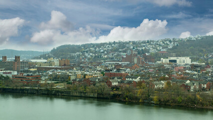 Fototapeta na wymiar The city of Pittsburgh at Monongahela riverbank 