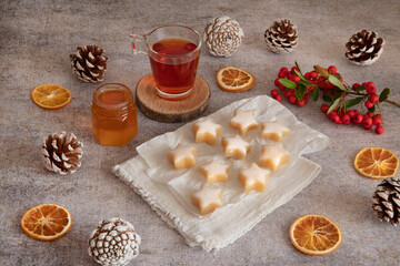 Home-made Christmas star-shaped cakes