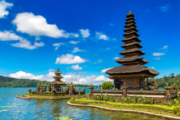 Pura Ulun Danu Beratan Bedugul temple