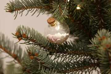 christmas tree decorations