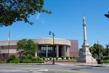 Fototapeta na wymiar Peabody District Court at 1 Lowell Street in downtown Peabody, Massachusetts MA, USA. 