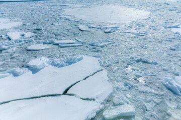 流れ行く流氷 © arunco